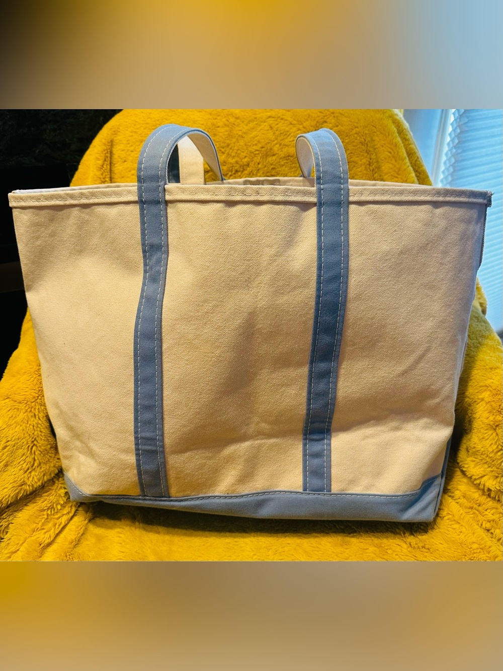 Vintage LL Bean Boat & Tote Cream Light Blue Trim Canvas Size L USA Beach Travel - Picture 8 of 8